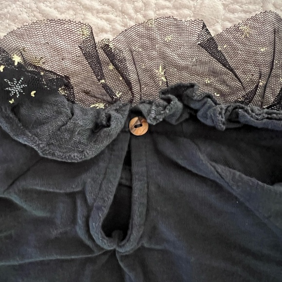 Zara tshirt with foilized tulle Peter Pan style collar, size 3t - Picture 4 of 7